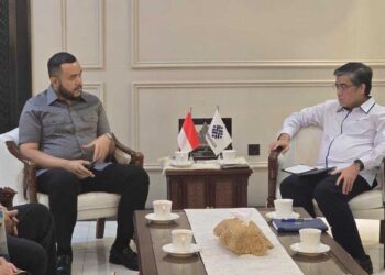 Wako Fadly Amran bertemu dengan Menaker RI Yassierli di Jakarta. (dok. istimewa)