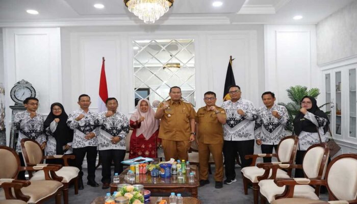 Ribuan Guru di Pariaman Siap Meriahkan Jalan Santai HUT PGRI dan Hari Guru Nasional