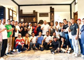 Maju Pemilihan Ketua Asprov PSSI Sumbar, Andre Rosiade Fokus Perbanyak Kompetisi Usia Muda dan Pembinaan Wasit-Pelatih 1 Maju Pemilihan Ketua Asprov PSSI Sumbar, Andre Rosiade Fokus Perbanyak Kompetisi Usia Muda dan Pembinaan Wasit-Pelatih