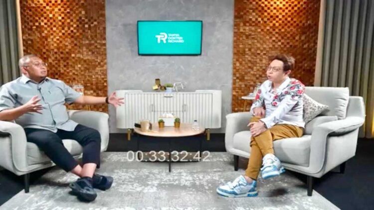 Andre Rosiade di podcast-nya dr Richard Lee. (Foto: Tangkapan layar)