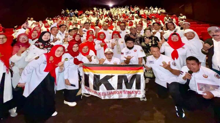 DPP IKM mengadakan nobar film Nia di Plaza Senayan, Jakarta. (Foto: Ist)