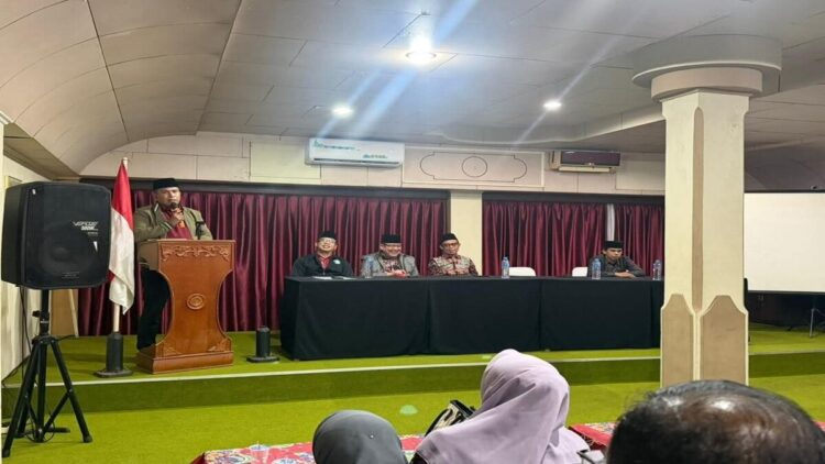 Wawako Pariaman Mulyadi memberikan sambutan di acara pembinaan dan pelatihan Kafilah MTQ Kota Pariaman. (Foto: Ist)