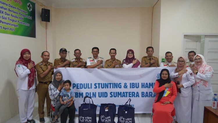  Yayasan Baitul Maal (YBM) PLN melaksanakan program “YBM Peduli Stunting dan Ibu Hamil” di dua pusat layanan kesehatan, yaitu Puskesmas Pemancungan, Kecamatan Padang Selatan, dan Puskesmas Padang Pasir, Kecamatan Padang Barat. (dok. istimewa)