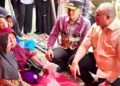 Di Tengah Galodo Sumbar, Andre Rosiade selalu Hadir untuk Rakyat 11 Andre Rosiade hadir di tengah masyarakat saat bencana. (dok. istimewa)