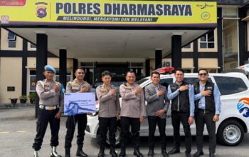 BRI serahkan ambulans untuk Polres Dharmasraya. (dok. istimewa)
