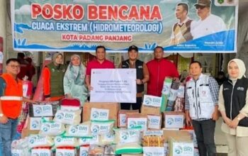 Bantuan BRI Padang Panjang untuk korban terdampak banjir bandang. (dok. istimewa)