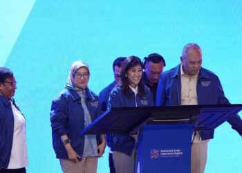 Menteri Komunikasi dan Digital Meutya Hafid dalam acara Deklarasi Arah Indonesia Digital di Jakarta Selatan, Rabu (10/12/2025) menyatakan bahwa konektivitas yang merata menjadi fondasi agar warga desa memperoleh akses pendidikan, layanan publik, dan peluang ekonomi yang setara. (Foto: InfoPublik/Dit KPM/Amiri Yandi)