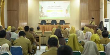 Gubernur Mahyeldi hadir di refleksi pertanian 2025. (dok. adpsb)