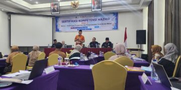 Gubernur Mahyeldi hadiri sertifikasi kompetensi nazhir batch 9. (dok. istimewa)