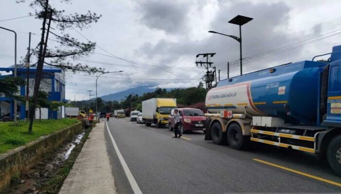 Dishub Sumbar Perketat Lalu Lintas di Sitinjau Lauik Pascaputusnya Jalur Padang–Bukittinggi
