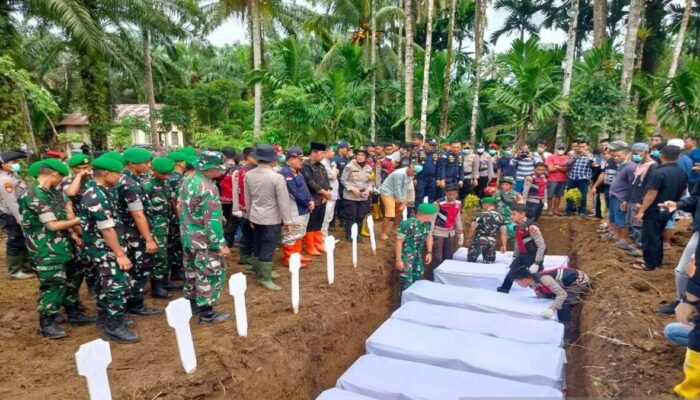 26 Korban Bencana Hidrometeorologi Agam Dimakamkan di TPU Sungai Jariang