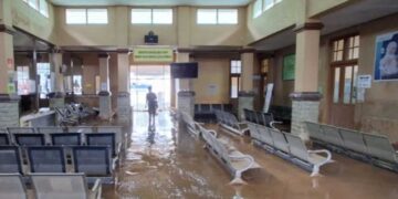 RSUD di Aceh Tamiang kembali Beroperasi Pasca Banjir, Layanan masih Terbatas 13 RSUD di Aceh Tamiang kembali Beroperasi Pasca Banjir, Layanan masih Terbatas