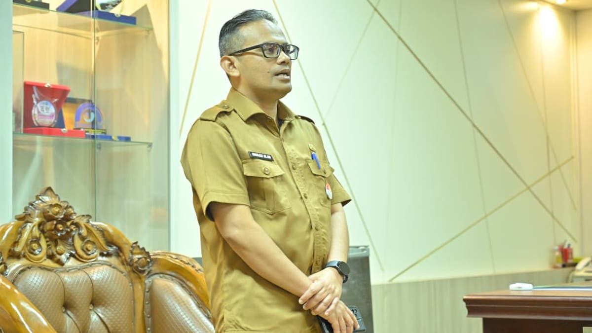 Kepala Biro Adpim Sumbar Nolly Eka Mardianto. (dok. adpsb)