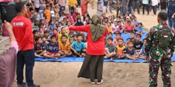 Layanan psikososial dengan mendongeng untuk anak korban terdampak bencana di Sumatera. (dok. istimewa)