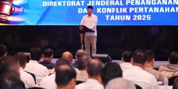 Hasil Nyata Kerja Bersama, Menteri Nusron Ungkap Lebih dari Rp23 Triliun Selamat dari Mafia Tanah 9 Menteri Nusron dalam acara FGD terkait pidana pertanahan. (dok. atrbpn)