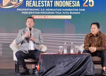 Menteri Nusron di acara Rakernas REI 2025. (dok. istimewa)