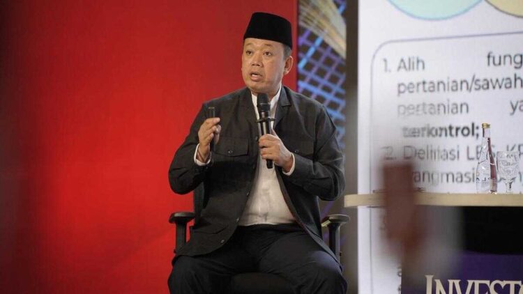 Menteri Nusron jadi pembicara di acara Investor Daily Roundtable. (dok. istimewa)