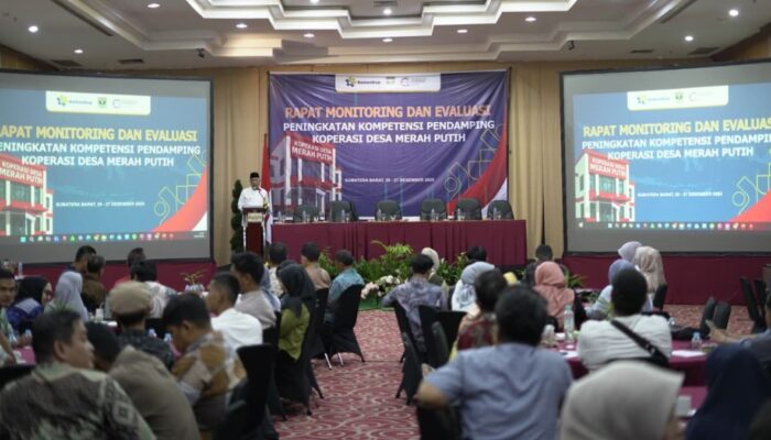 Gubernur Mahyeldi Ajak Satgas Koperasi Merah Putih Teladani Nilai Perjuangan Bung Hatta