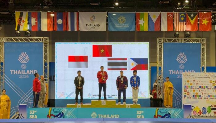 Pegulat Sumbar Gilang Ilhaza Raih Medali Perak SEA Games 2025 Thailand