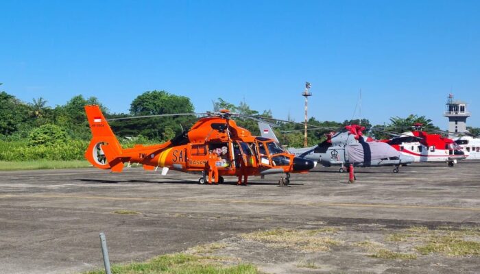 Akses Darat Terbatas, TNI AU Kirim Bantuan Banjir ke Agam Lewat Udara