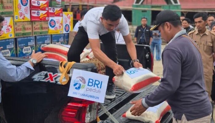 BRI Payakumbuh Salurkan Bantuan Darurat untuk Korban Bencana di Lima Puluh Kota