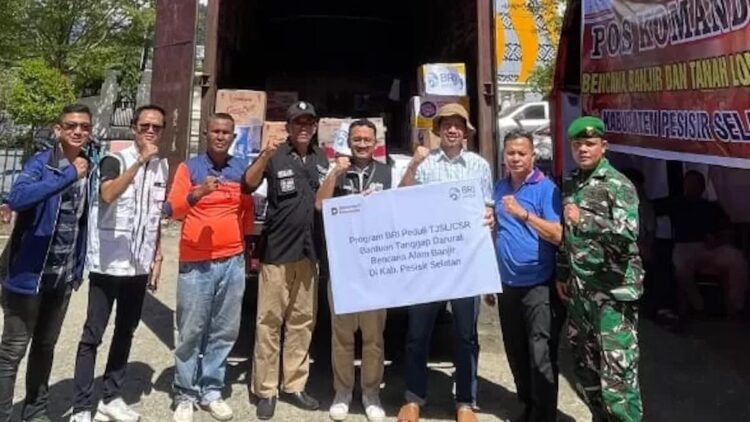 BRI Cabang Painan bantu korban bencana. (dok. istimewa)