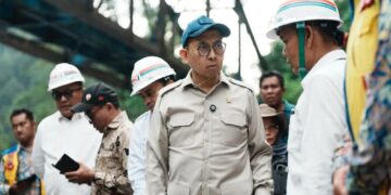 Menteri Kebudayaan Fadli Zon mengatakan pihaknya akan memperbaiki sekaligus memperkuat infrastruktur di Situs Cagar Budaya Ombilin, Sumatera Barat yang rusak akibat diterjang banjir bandang. (ANTARA/HO-Kementerian Kebudayaan)