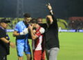 Selebrasi Semen Padang FC usai amankan satu gol saat lawan Persija. (dok. istimewa)