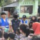 Tim YBM BRILiaN serahkan bantuan untuk masyarakat terdampak banjir bandang. (dok. isitmewa)