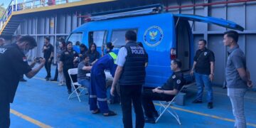 BNNK Gunungsitoli, Sumatera Utara (Sumut) melakukan razia ABK, sopir angkutan dan penumpang dalam giat Nataru 2025/2026. (RadarSumbar/Tanhar)