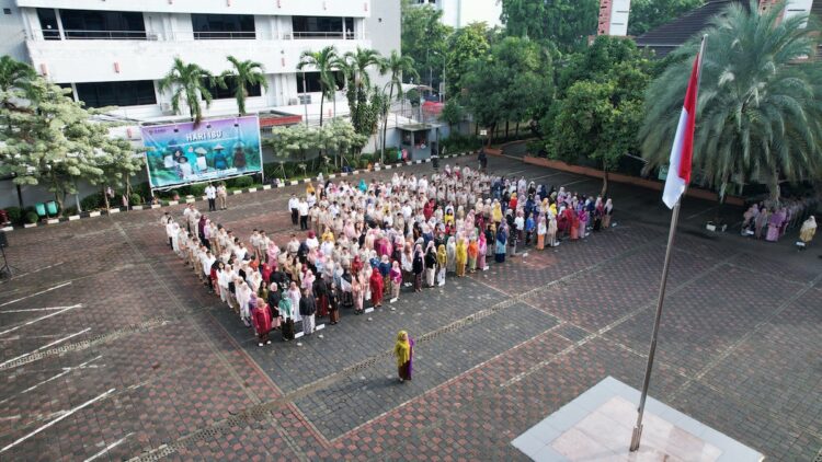 Upacara peringatan Hari Ibu di Kementerian ATR/BPN. (dok. istimewa)