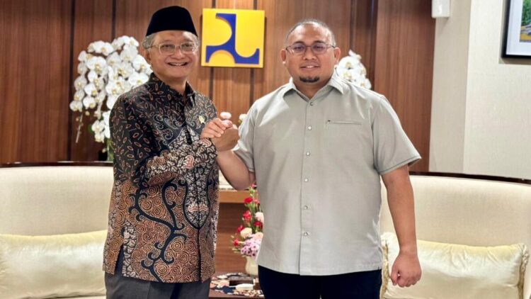 Andre Rosiade bertemu Menteri PU membicarakan percepatan pemulihat infrastruktur pascabencana di Sumbar. (Foto: Tim AR)