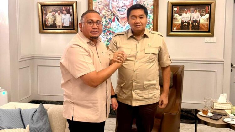 Andre Rosiade dan Menteri Perumahan Maruarar Sirait Sepakat Percepat Penanganan Bencana di Sumbar 1 Andre Rosiade bertemu Menteri PKP membahas terkait penanganan bencana di Sumbar. (Foto: Tim AR)