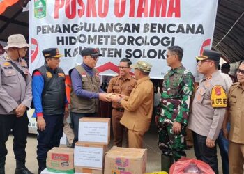 Pemkab Pelalawan Kirim 26 Personel dan 3 Alat Berat ke Kabupaten Solok untuk Bantu Penanganan Bencana
