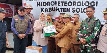 Universitas Jambi Salurkan Bantuan untuk Korban Bencana di Kabupaten Solok