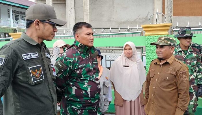 TNI-Pemkab Solok Percepat Pemulihan Pascabencana, Pangkogabwilhan I Turun ke Lapangan