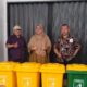Bantuan tong sampah dari PT Semen Padang. (dok. istimewa)