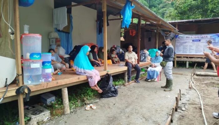 DPRD Padang Apresiasi Kearifan Lokal Kaum Suku Tanjuang untuk Korban Banjir