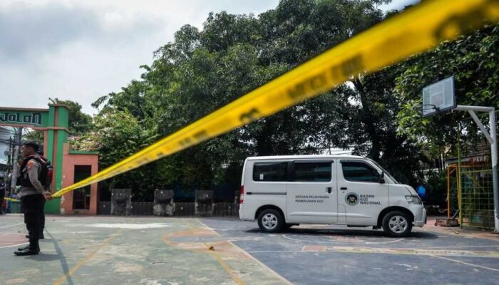 Sopir Pengganti Pengangkut MBG Tabrak Siswa SDN Kalibaru, Polisi Lakukan Olah TKP