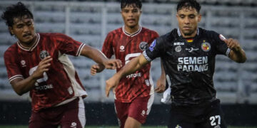 Dua Pemain Baru Semen Padang FC 'Unjuk Skill' pada Laga Ujicoba di Jakarta 13 Pemain baru Semen Padang FC Kianz Froesse. (dok. istimewa)