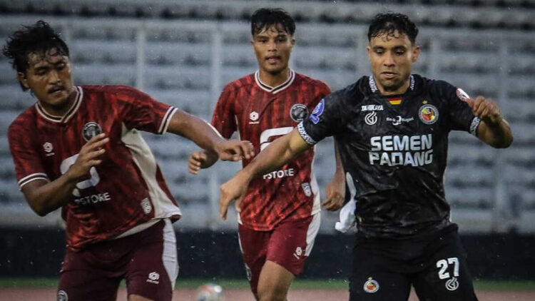 Dua Pemain Baru Semen Padang FC 'Unjuk Skill' pada Laga Ujicoba di Jakarta 1 Pemain baru Semen Padang FC Kianz Froesse. (dok. istimewa)