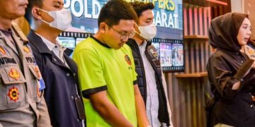 Konten Viral Berujung Penjara, YouTuber Resbob Ditetapkan Tersangka Ujaran Kebencian 13 Konten Viral Berujung Penjara, YouTuber Resbob Ditetapkan Tersangka Ujaran Kebencian