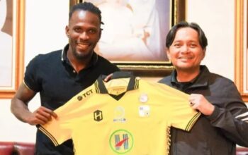 Cornelius Steward resmi ke Barito Putra. (dok. istimewa)