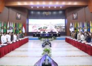 Hadiri Rakor Satgas Nasional, Gubernur Mahyeldi Laporkan Kondisi Terkini Pascabencana Sumbar