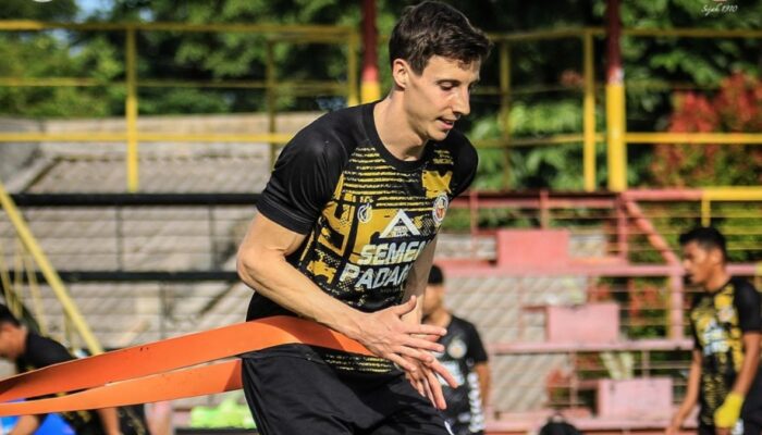 Jelang Lawan Bhayangkara Presisi Lampung FC, Akankah Guillermo Fernandes Kembali Dipercaya?