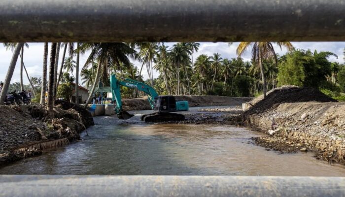 Kementan dan Kementerian PU Percepat Perbaikan Irigasi Pascabanjir Bandang di Sumatra