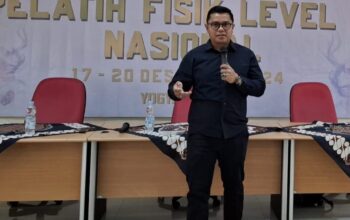 Koordinator tes fisik atlet di Pelatprov Sumbar 2026, Dr. Ilham. (dok. istimewa)