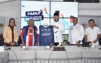 Persatuan Sepakbola Padang (PSP) dapat dukungan dana Rp1 Miliar dari Pemko Padang. (dok. Prokopim)