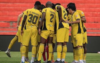 Pemain Semen Padang FC jelang laga ujicoba lawan tim lokal Sumbar. (dok. MO SPFC)