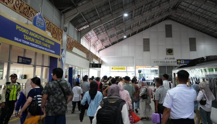 Antusiasme Tinggi, Penjualan Tiket KA Masa Libur Isra Mi’raj Capai 100 Persen Lebih